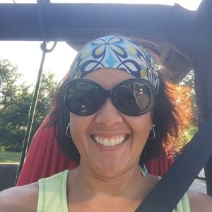 Meet your Posher, Renee